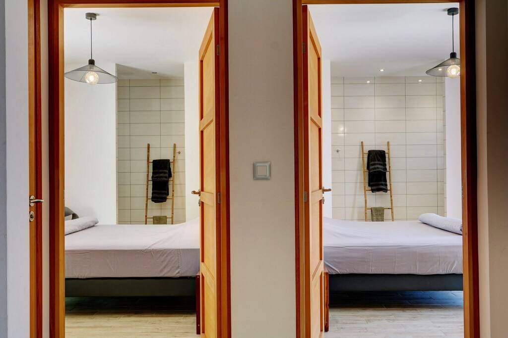 Chambre 3 climatisée avec lit de 160 cm